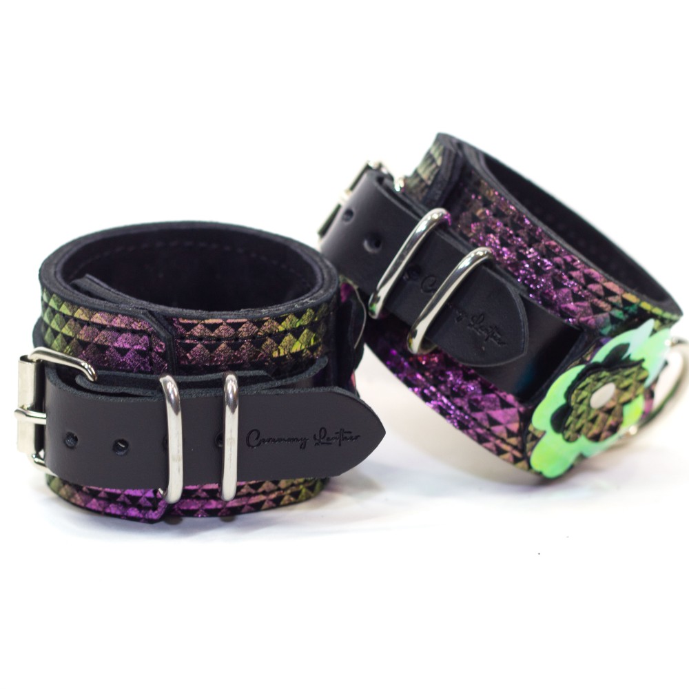 Lined Iridescent Cuffs with Flowers